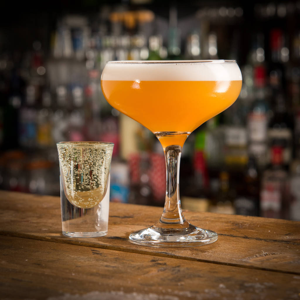 The Pornstar Martini: A Sip of Glamour and Exotic Flavours